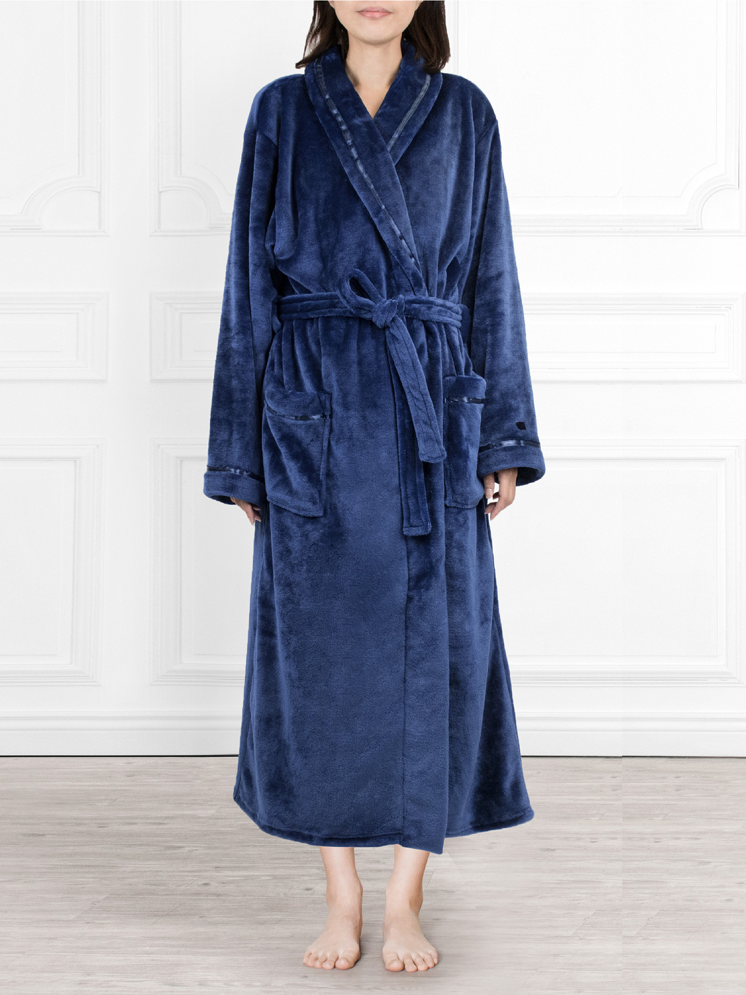 Women's Microfiber Fleece Robe with Satin Trim Long Spa Night Bathrobe