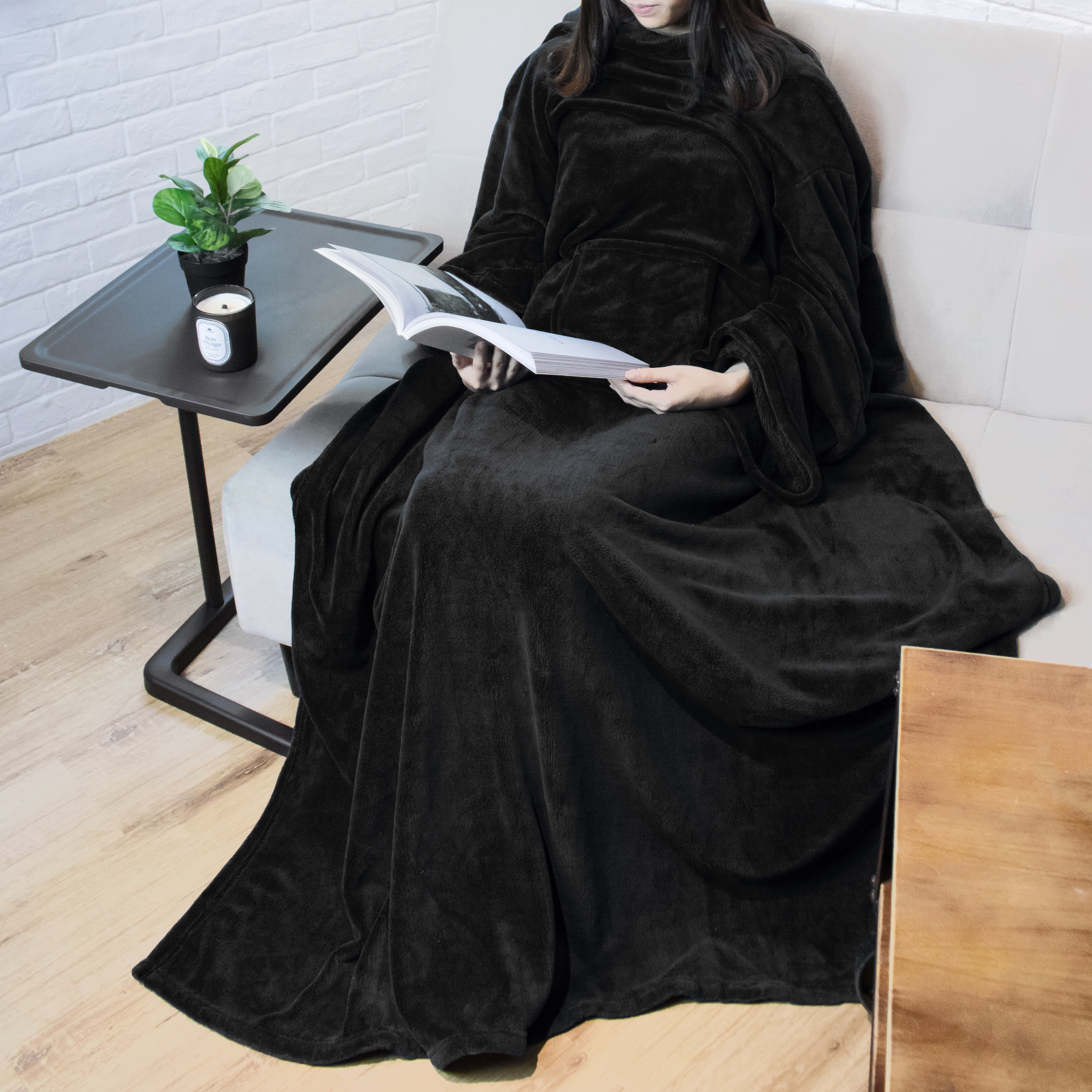 Snuggie Fleece Wearable Blanket with Sleeves Pocket Microfiber Warm TV