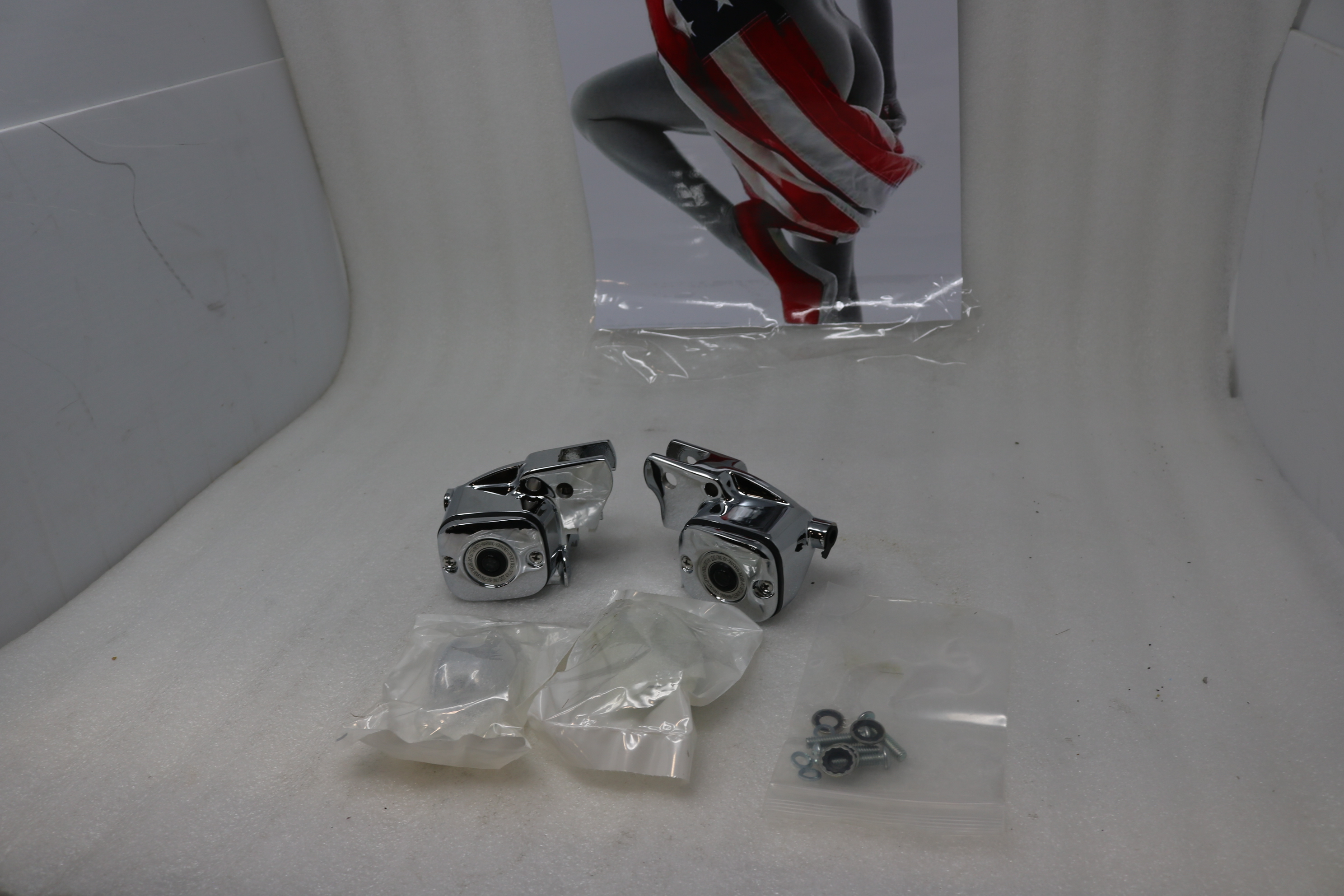 Chrome Clutch Bracket and Master Cylinder Reservoir Kit 41700330 for