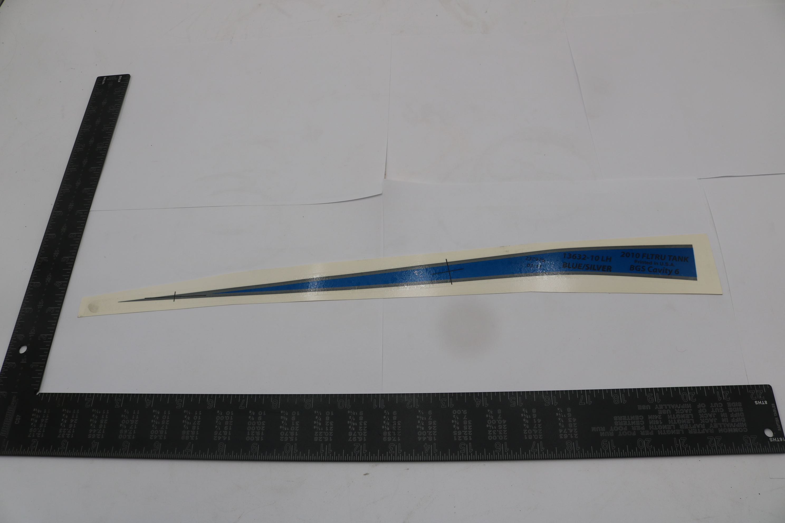 A  13632-10 NEW OEM 2010 HARLEY-DAVIDSON FLTRU ROADGLIDE ULTRA LEFT