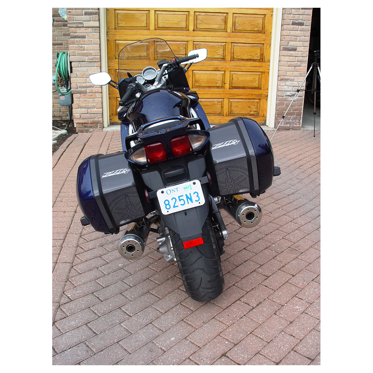 Reflective Decals for Yamaha FJR1300 Rear Bags - Picture 5 of 15