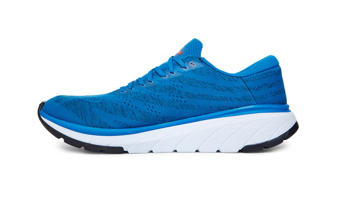 hoka one one cavu 3