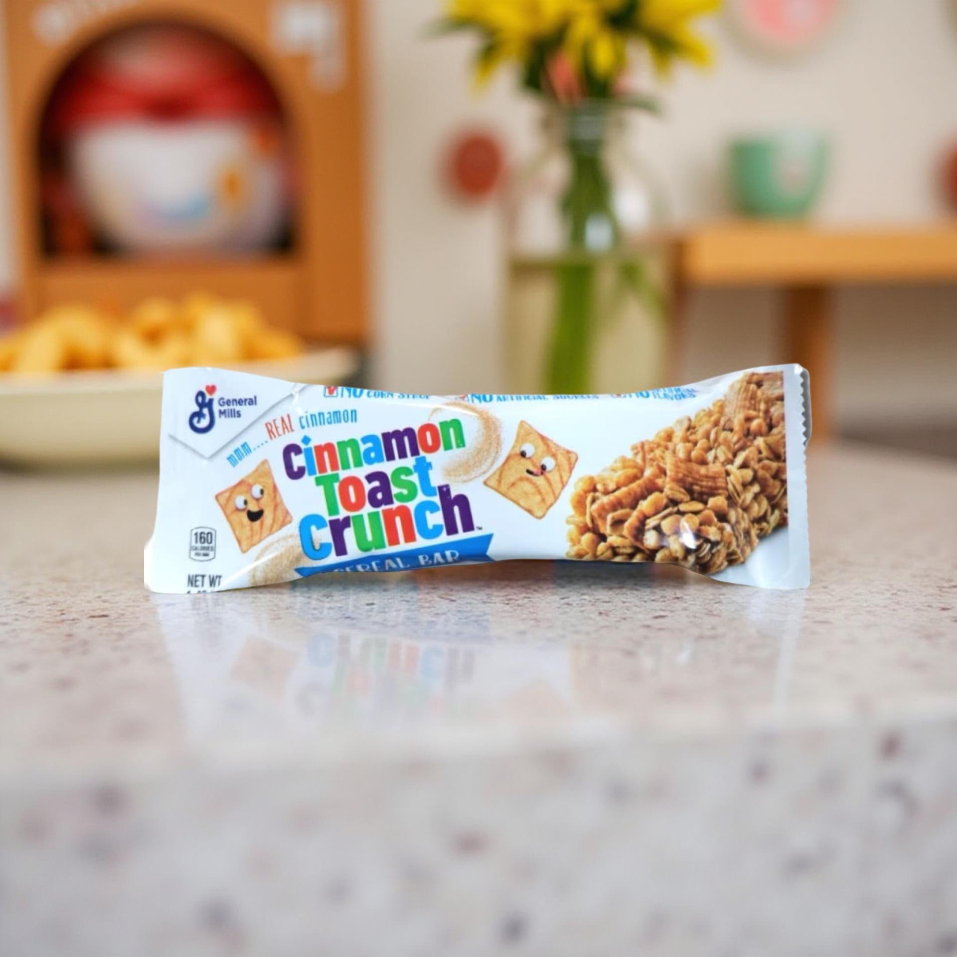 Cinnamon Toast Crunch Cereal Bar Value Pack   | 1.42 Oz | Pack of 12 3