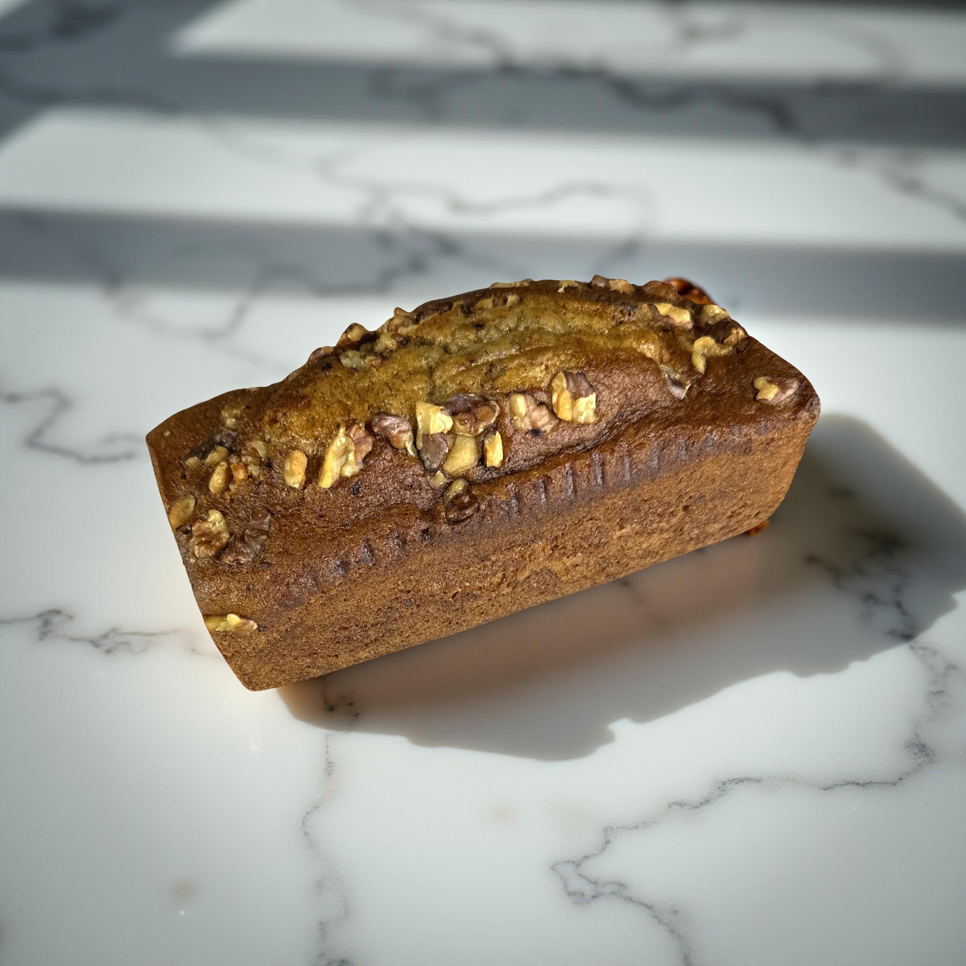 Carlotta's Bakery Traditional New York Loaf Coffee Pound Cakes (1 lb., Banana Walnut) 6