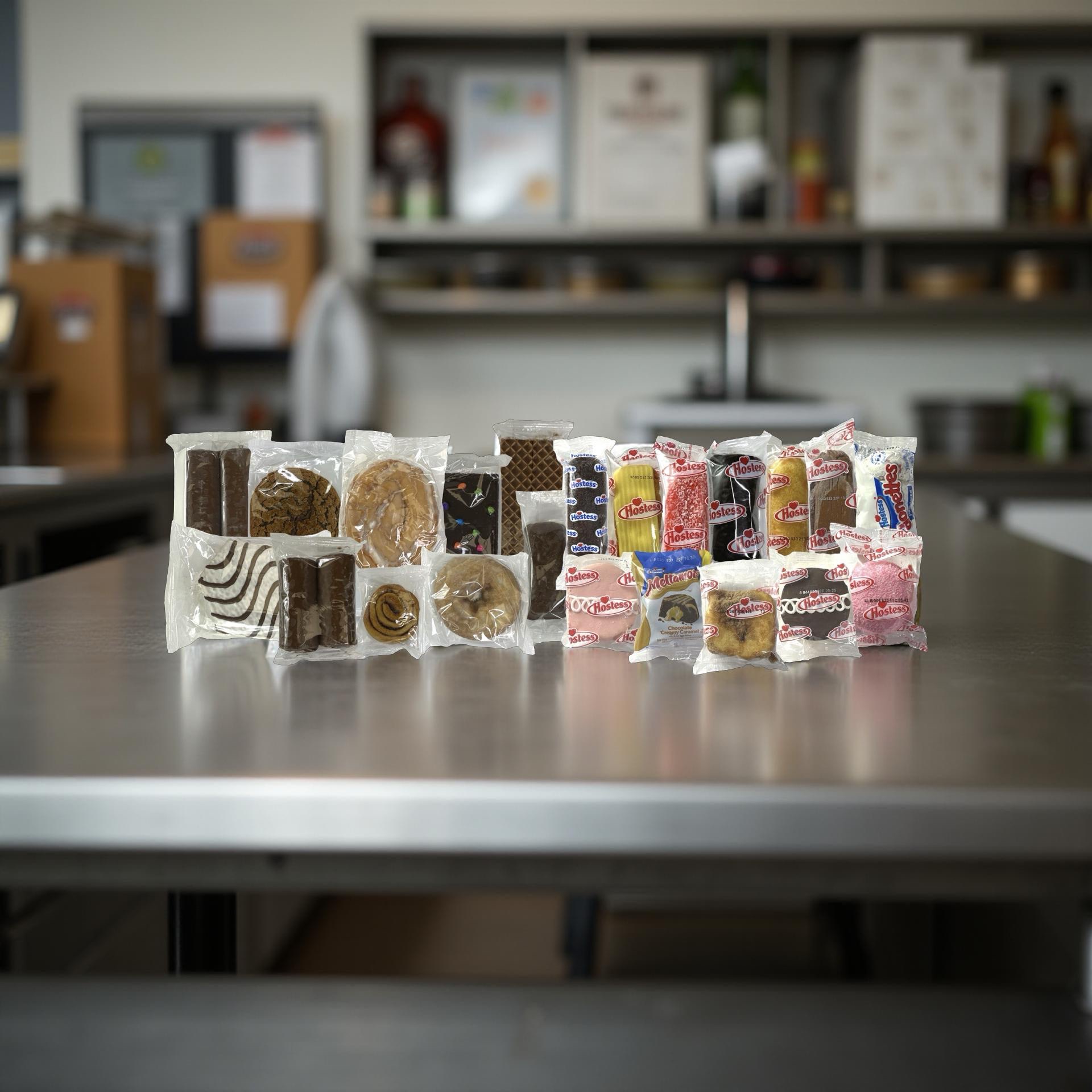 Little Debbie Vs. Hostess 20 Snack Cake Variety Sampler Including Twinkies, Zingers, Coffee Cakes and Nutty Bar Cakes and Bars, Honeybuns, Zebra Cakes 7