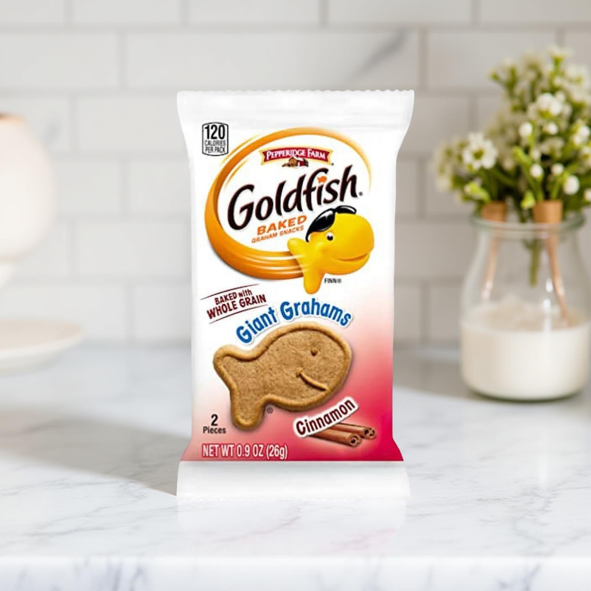 Giant Grahams Shaped Cinnamon Goldfish | .9 Oz, 30 Pack 5