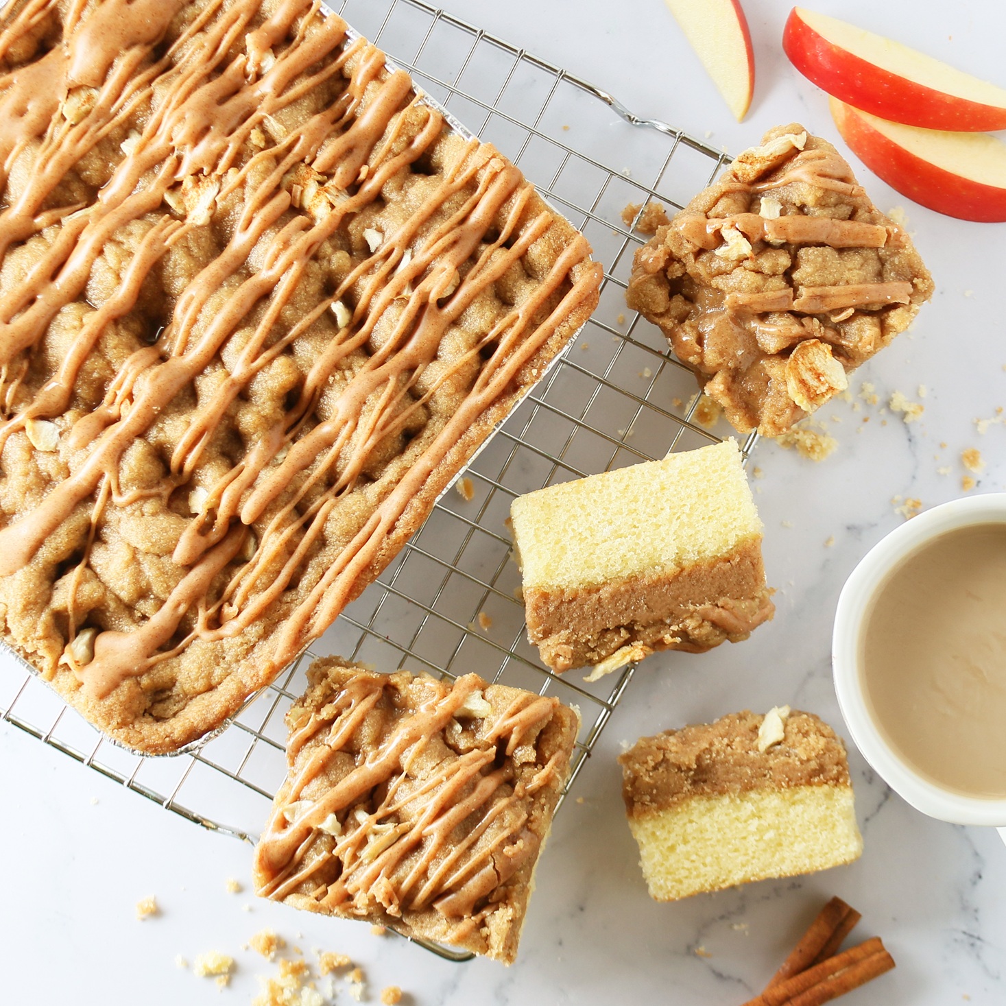 Carlotta's Bakery Authentic Apple Cinnamon New York Crumb Coffee Cakes 2