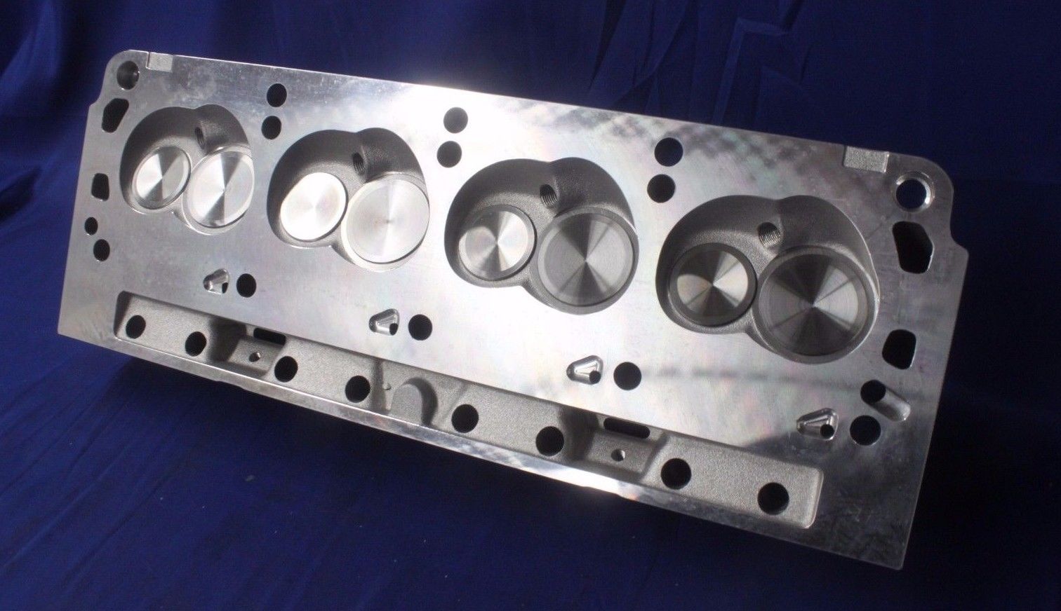 SBF Ford EForce HP Aluminum Cylinder Head 170cc, 60cc 2.02" 1.60" By Edelbrock Jim's