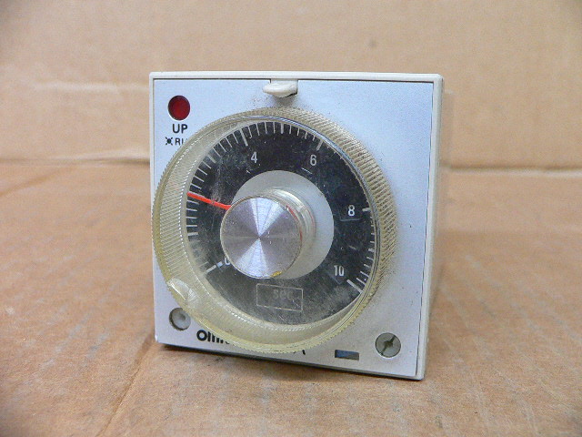 OMRON 100/110/120VAC 5A TIMING RELAY H3BA-8H
