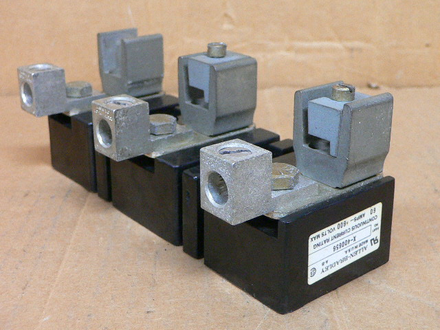 Allen Bradley X-400656 200A 600V 3 Pole Fuse Block