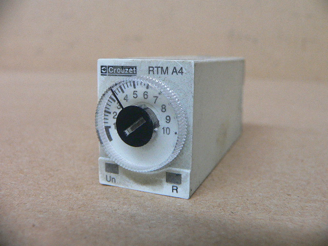 CROUZET 88.898.101 88898101 TIMER ELECTRONIC MULTI-FUNCTION 3A 220V 12VDC