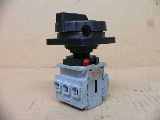 SONTHEIMER ELEKTROSCHALTGERATE WAW825/LT40/3ZM SELECTOR SWITCH 40AMP 600VAC