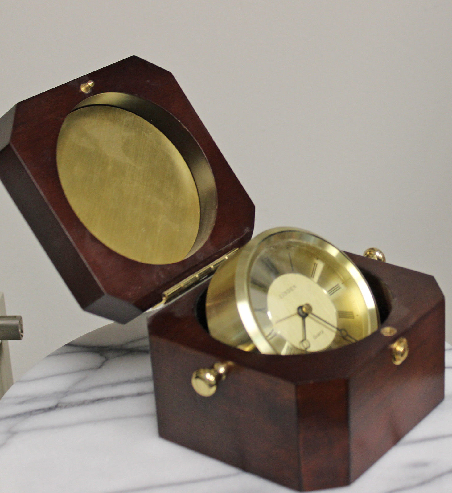 Reloj náutico Linden madera y latón en preciosa caja de exhibición - Imagen 3 de 9