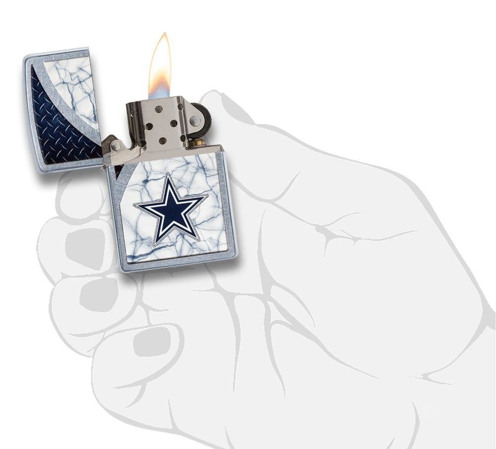 Zippo NFL Dallas Cowboys Street Chrome Windproof Lighter 29359