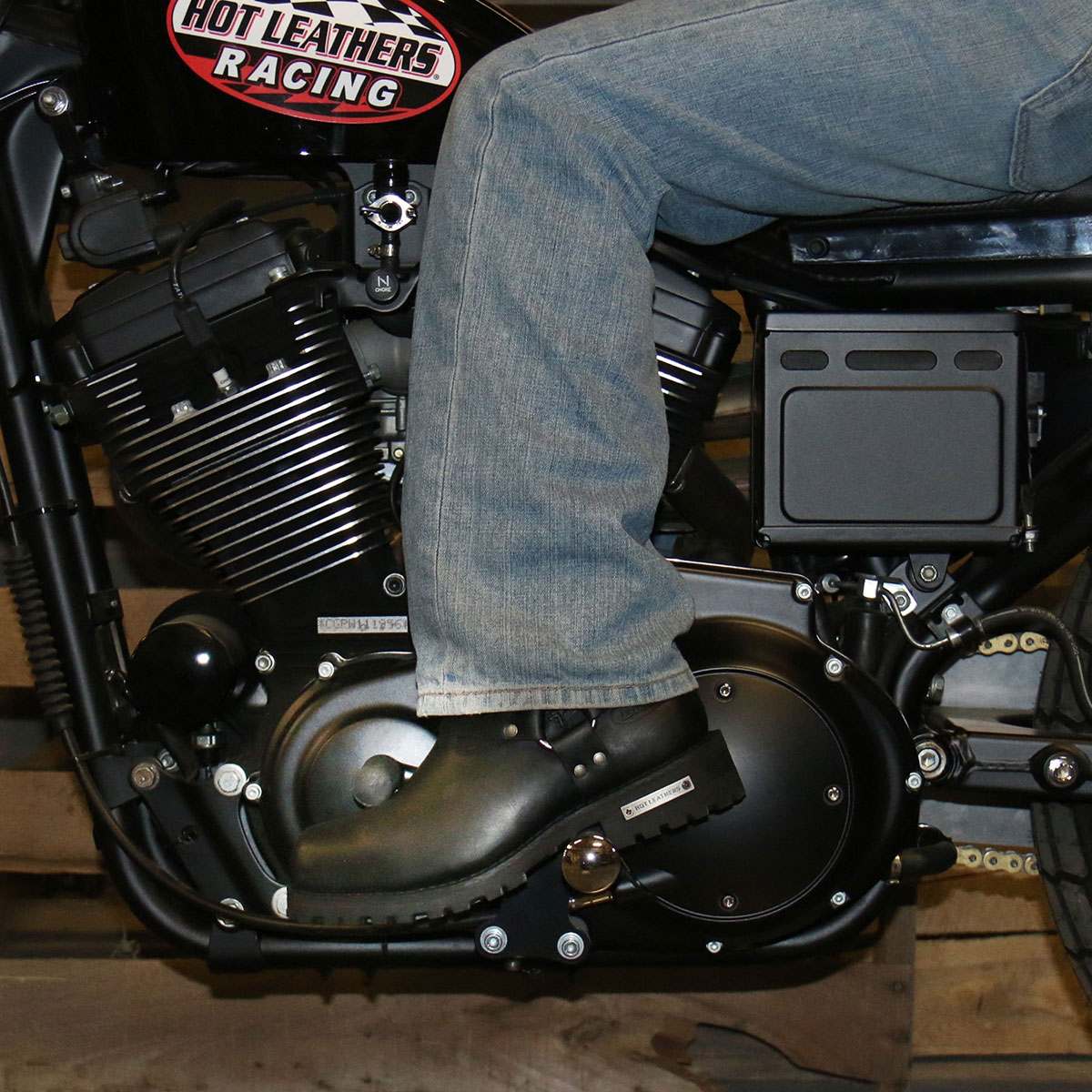 Botas de motociclista de cuero premium para hombre Hot Leathers colección BTM - Imagen 31 de 115
