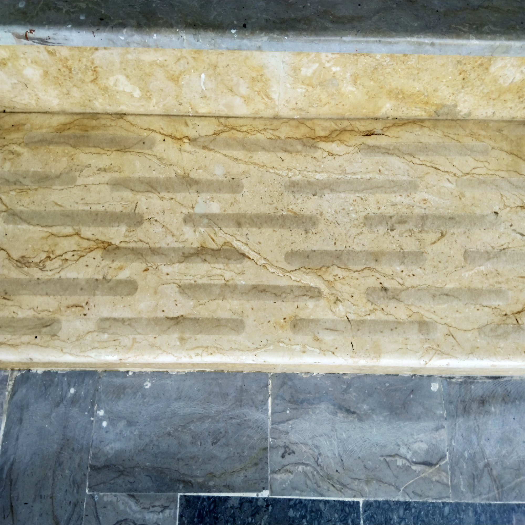 Compac Home Safe T Strisce Adesive Antiscivolo Bacchette da Bagno Aiuta a Prevenire Cadute 20ct - Foto 11 di 15