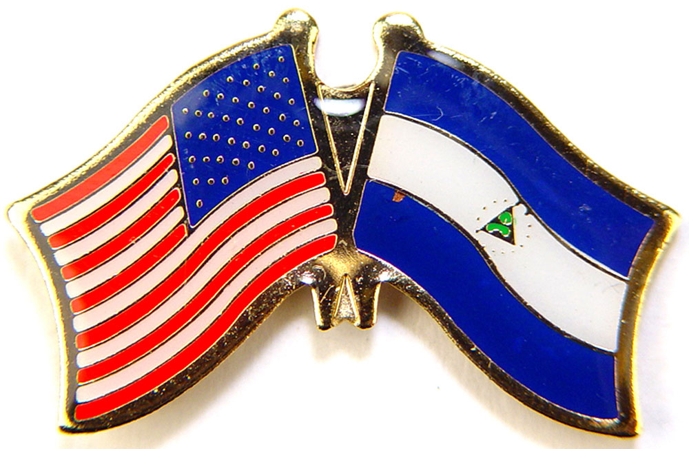 Banderas cruzadas internacionales de Estados Unidos - Obra de arte original, PIN diseñado por expertos - 1,125" - Imagen 24 de 46