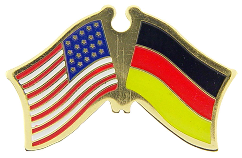 Banderas cruzadas internacionales de Estados Unidos - Obra de arte original, PIN diseñado por expertos - 1,125" - Imagen 5 de 46