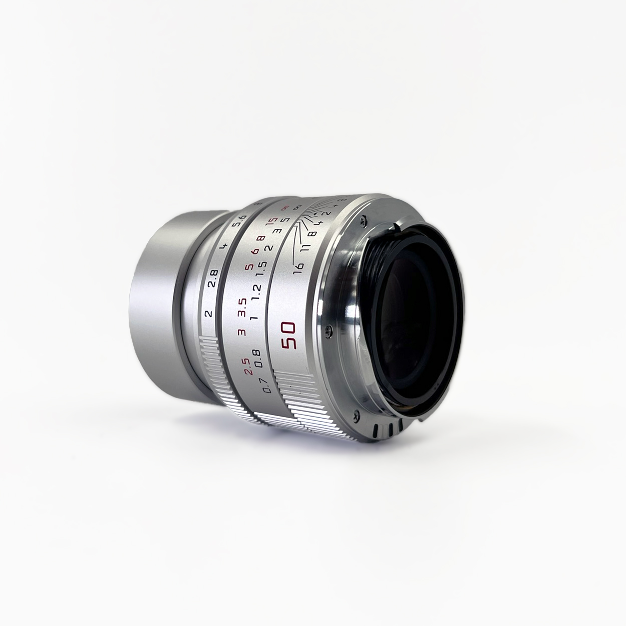 Leica APO-Summicron-M 50mm f/2 ASPH Lens (Silver Anodized