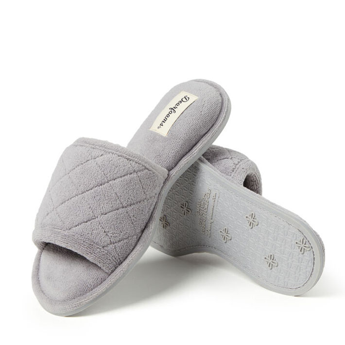 Dearfoams Women's Beatrice Quilted Microfiber Terry Shower Slide House Slipper - 第 21/34 張圖片