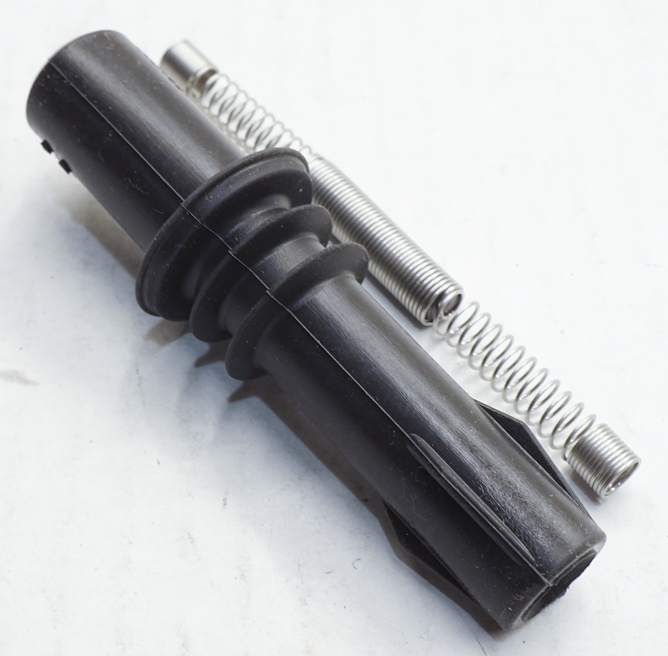 SPB150 BWD Ignition Coil Boot For Ford F150 F250 F350 F450 Lincoln