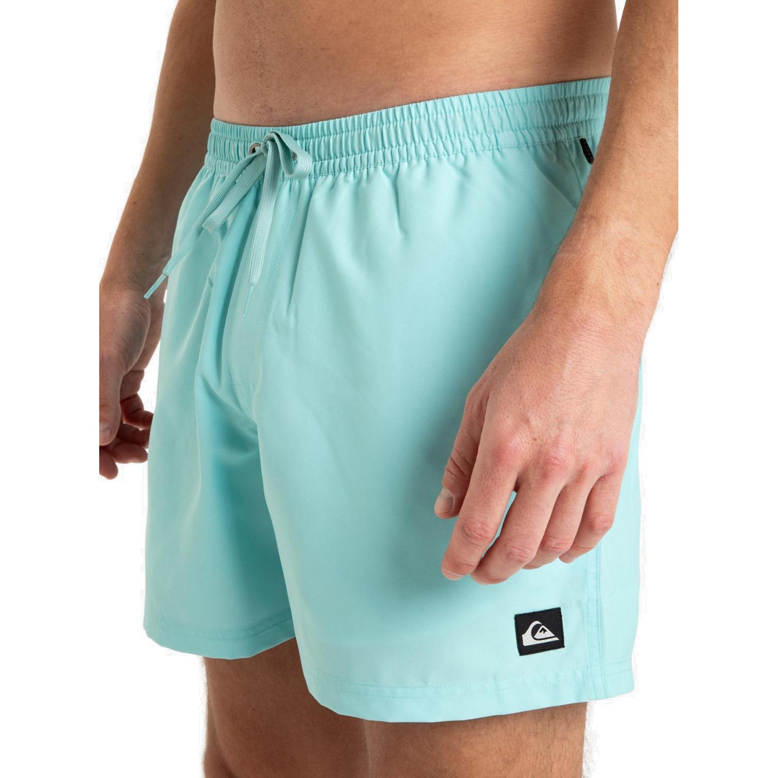 Pantalones cortos de natación Quiksilver para hombre lisos todos los días de 15" - Imagen 4 de 56