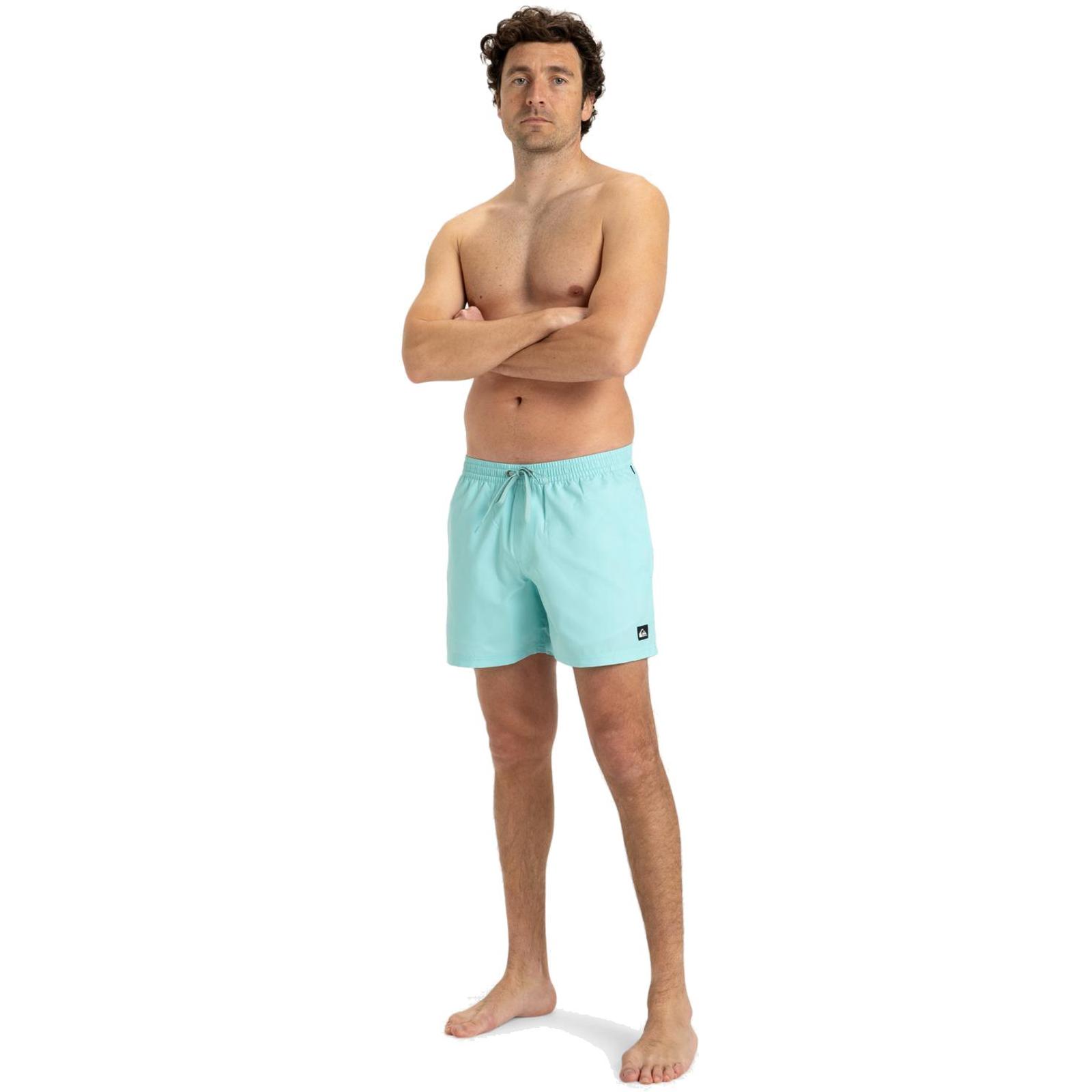 Pantalones cortos de natación Quiksilver para hombre lisos todos los días de 15" - Imagen 6 de 56