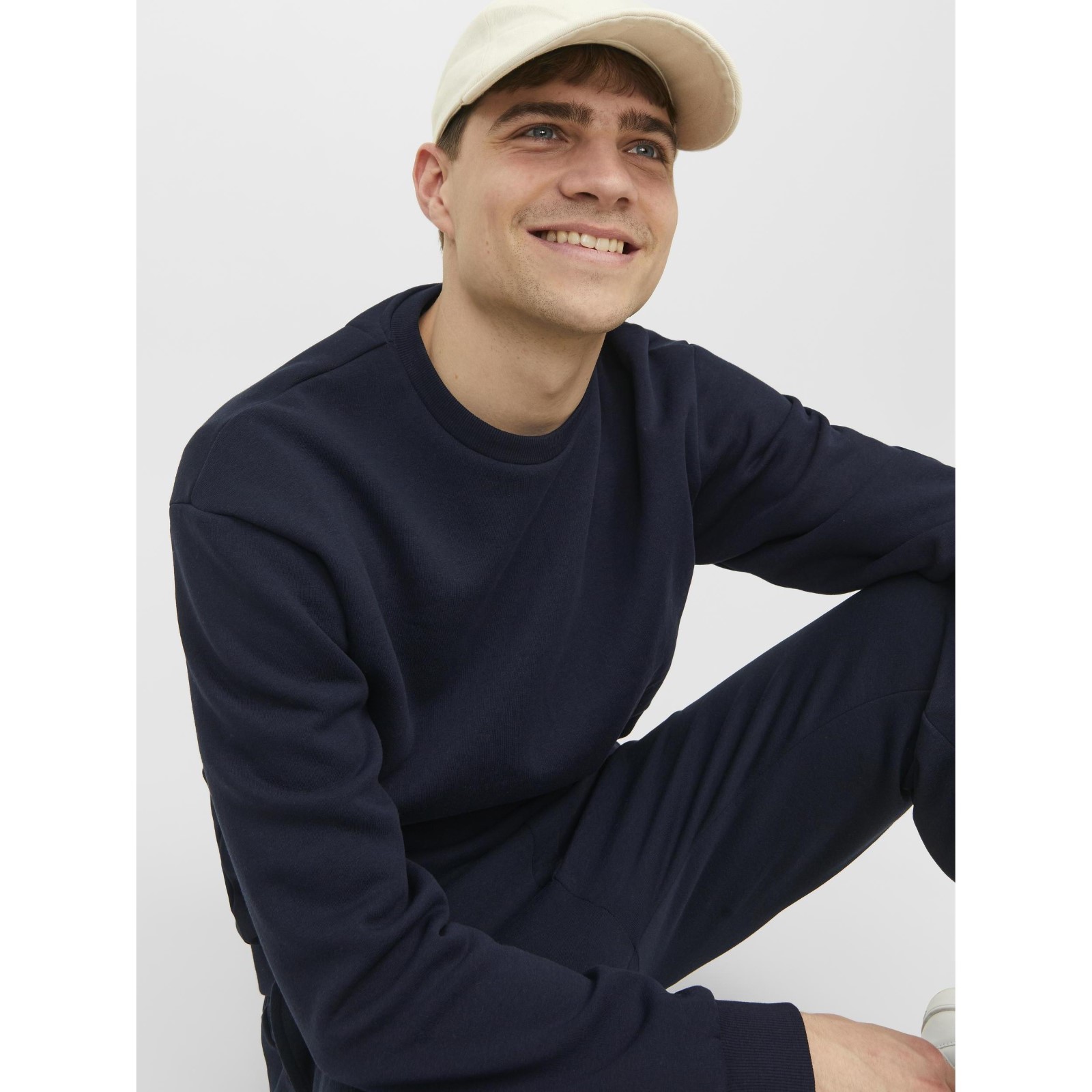 Jack & Jones Mens Bradley Sweat Crew Sweatshirt - Picture 45 of 49