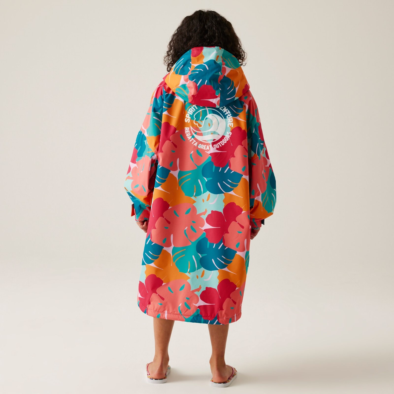 Regatta Kids Spirit Of Adventure Hooded Waterproof Warm Drying Changing Robe - Picture 144 of 150