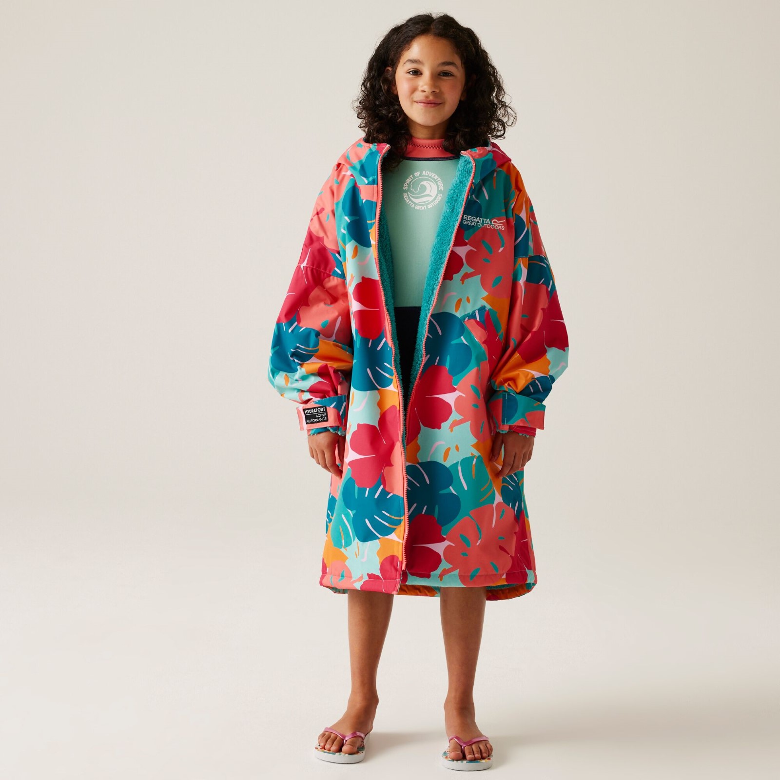 Regatta Kids Spirit Of Adventure Hooded Waterproof Warm Drying Changing Robe - Picture 142 of 150