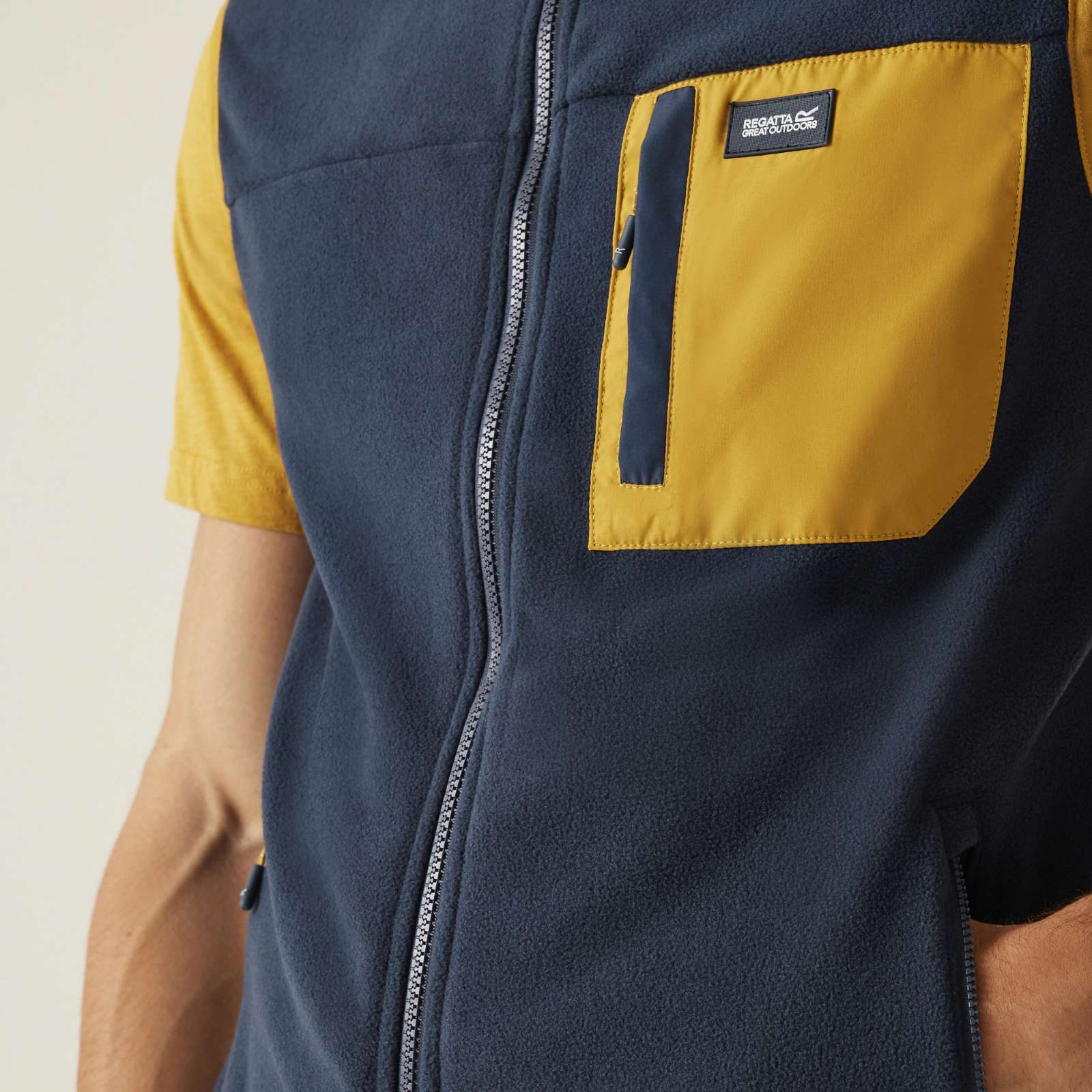 Chaleco calentador de cuerpo polar cálido de invierno para exteriores Frankie cremallera completa Regatta para hombre - Imagen 23 de 25