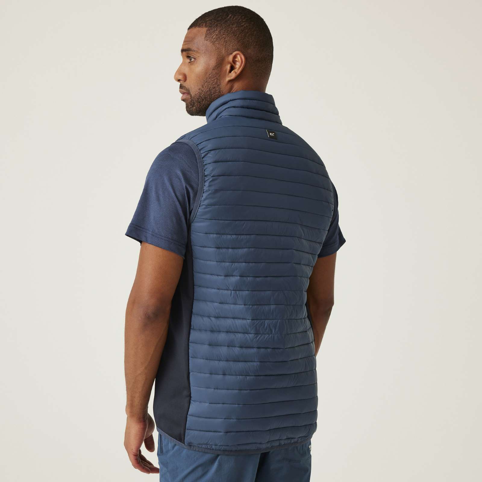 Chaleco acolchado híbrido Anderson Regatta para hombre - Imagen 7 de 9