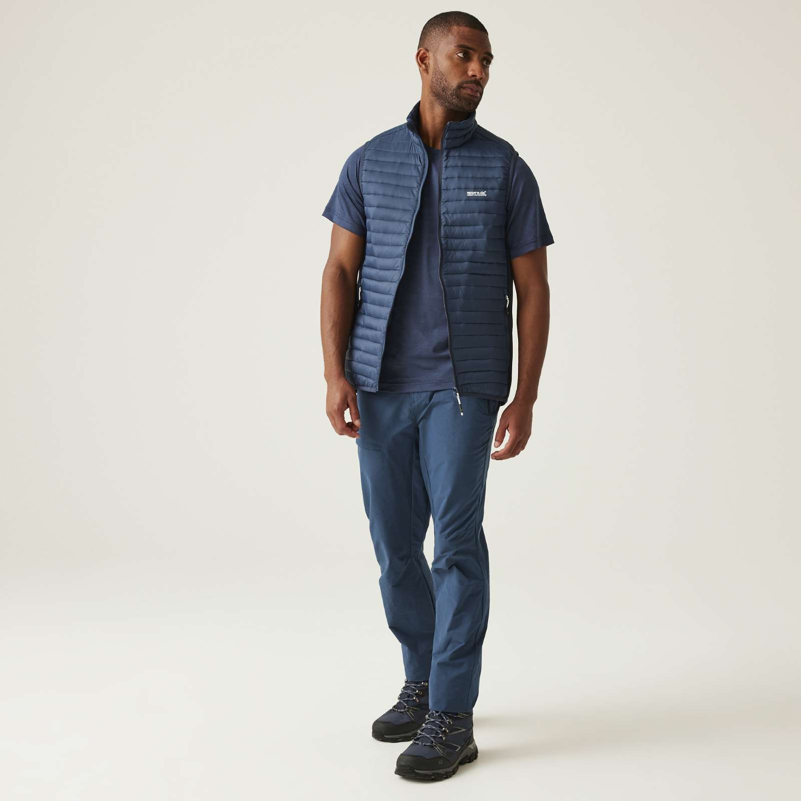 Chaleco acolchado híbrido Anderson Regatta para hombre - Imagen 8 de 9