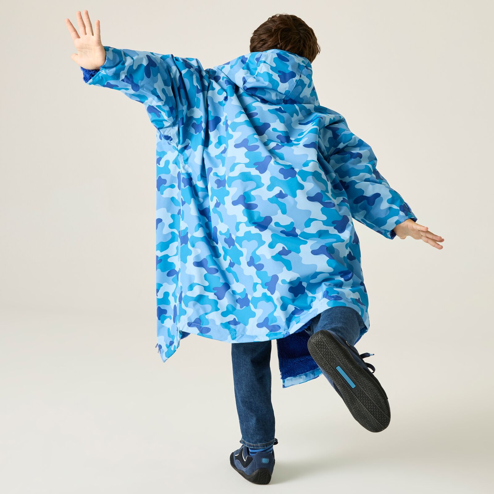 Regatta Kids Spirit Of Adventure Hooded Waterproof Warm Drying Changing Robe - Picture 58 of 121