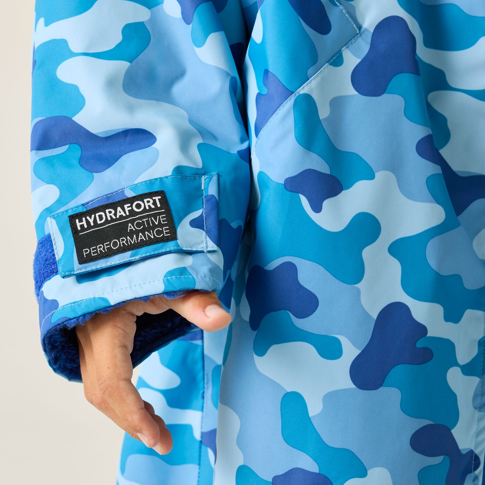 Regatta Kids Spirit Of Adventure Hooded Waterproof Warm Drying Changing Robe - Picture 60 of 121