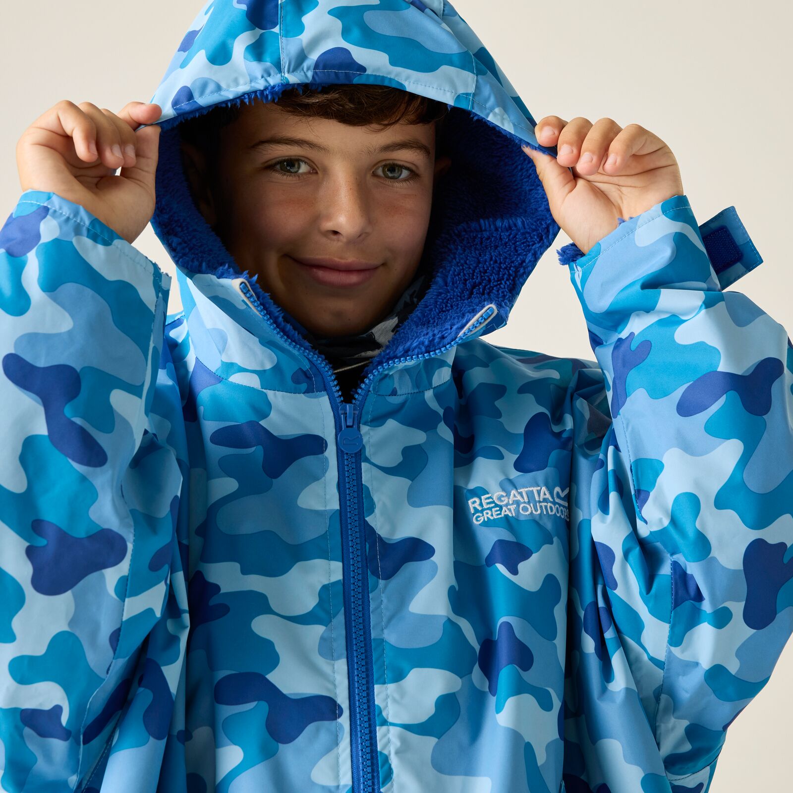 Regatta Kids Spirit Of Adventure Hooded Waterproof Warm Drying Changing Robe - Picture 59 of 121