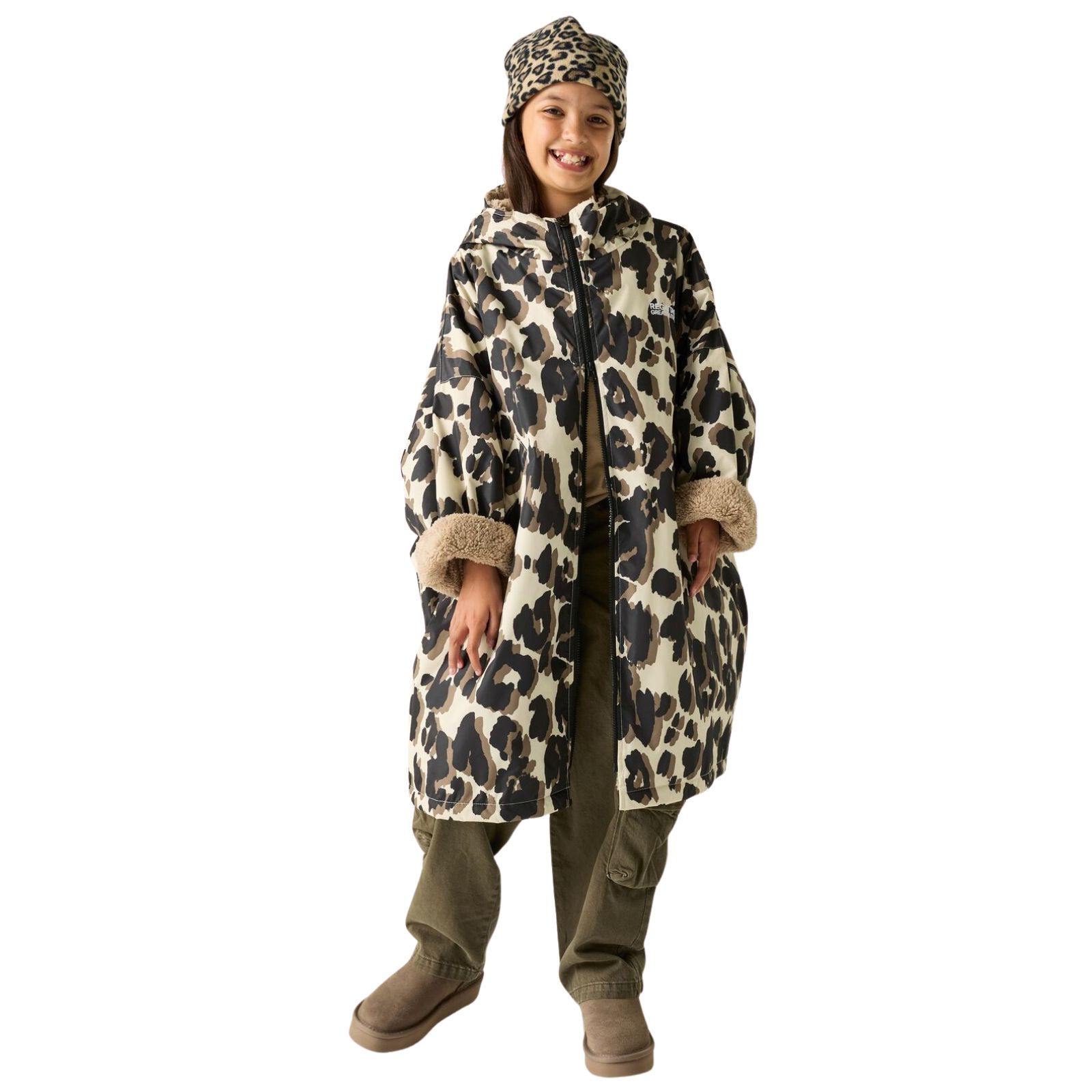 Regatta Kids Spirit Of Adventure Hooded Waterproof Warm Drying Changing Robe - Picture 116 of 121