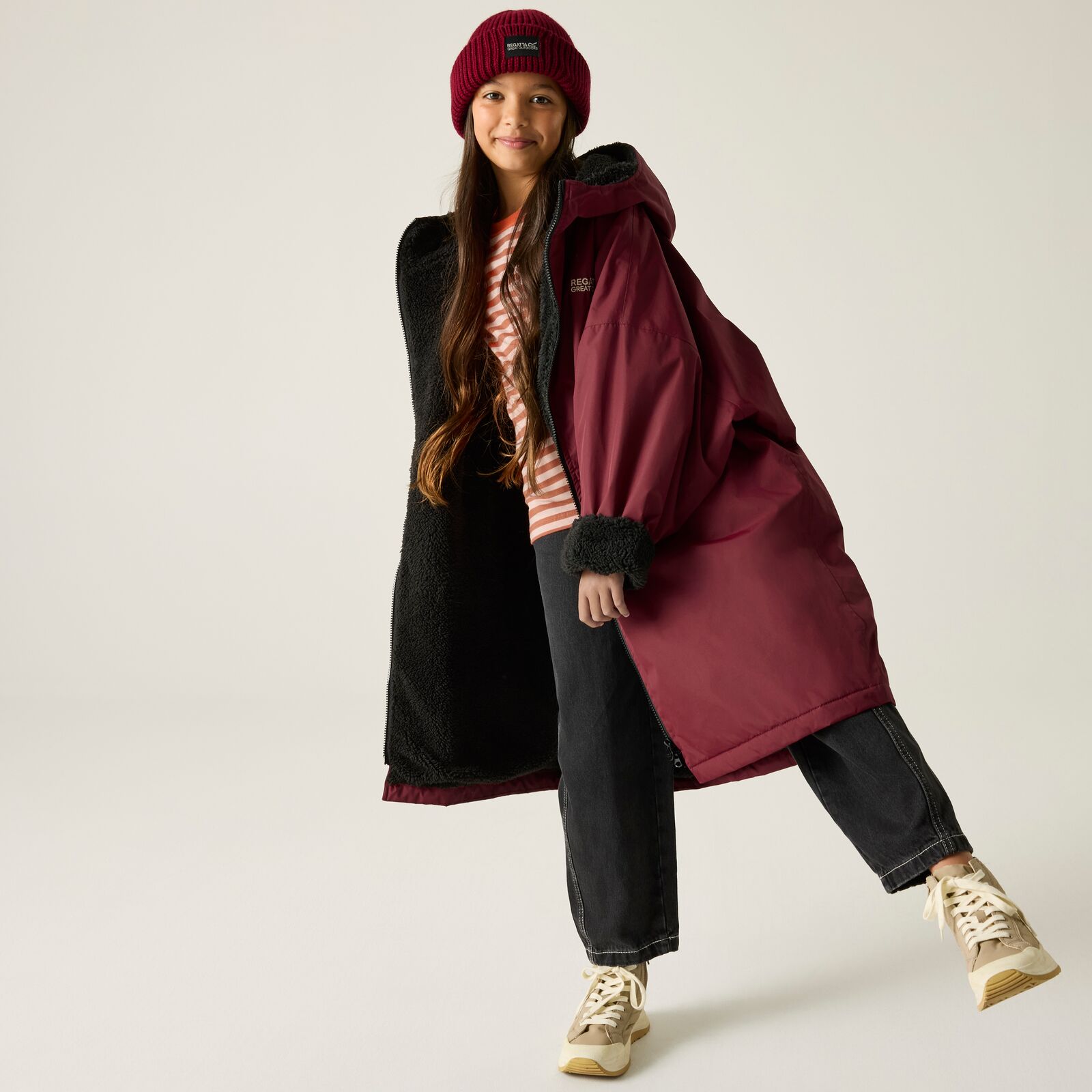 Regatta Kids Spirit Of Adventure Hooded Waterproof Warm Drying Changing Robe - Picture 52 of 121