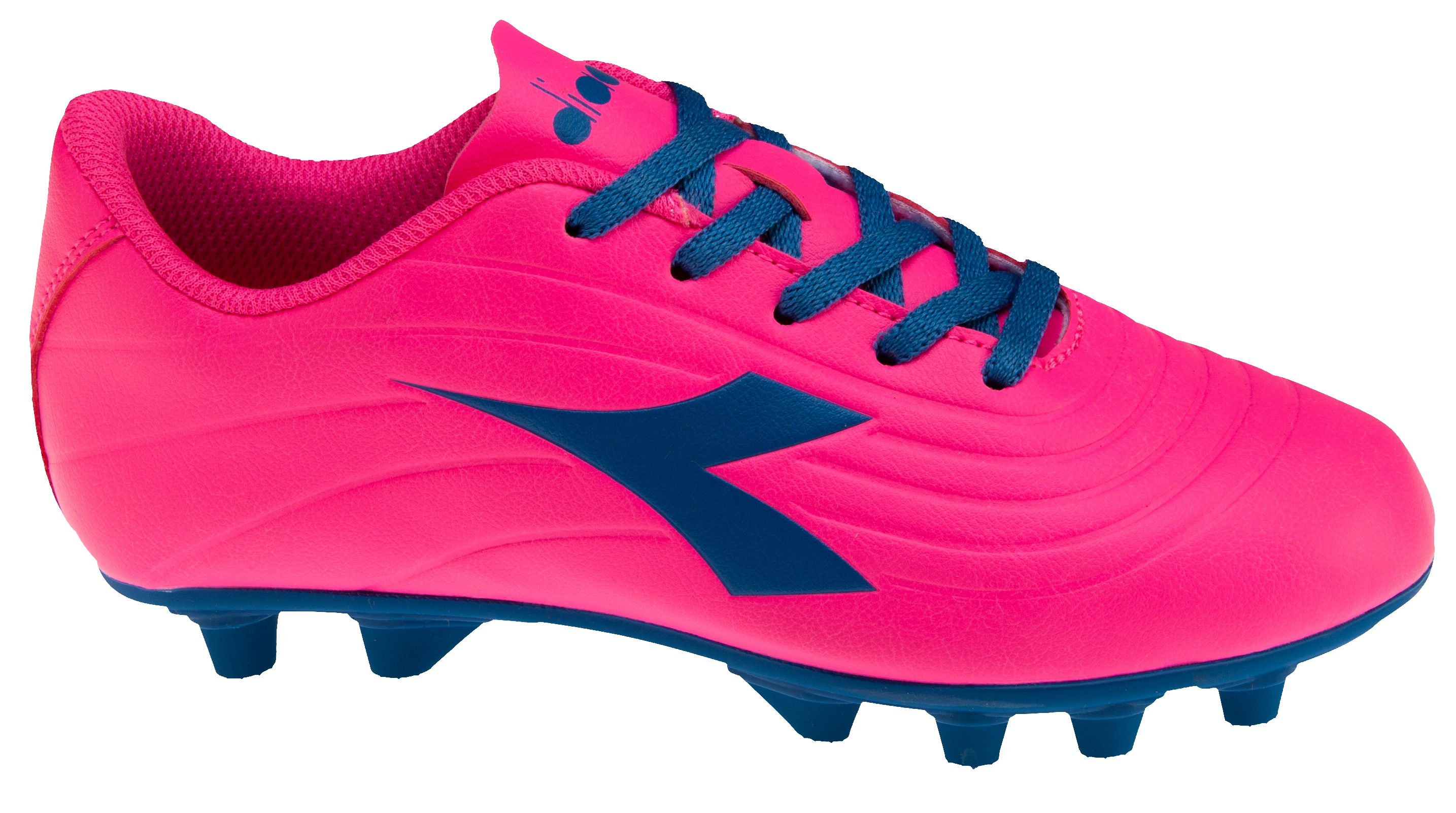 soccer cleats diadora