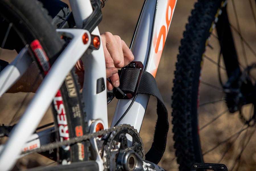 Wolf Tooth B-RAD Accessory Strap Mount Includes Strap, Base Plate & Bolts