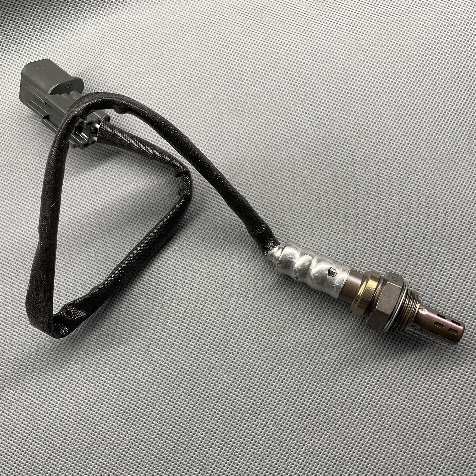 OE GENUINE Oxygen Sensor 18044 Upstream For Kia Sorento Sedona Hyundai