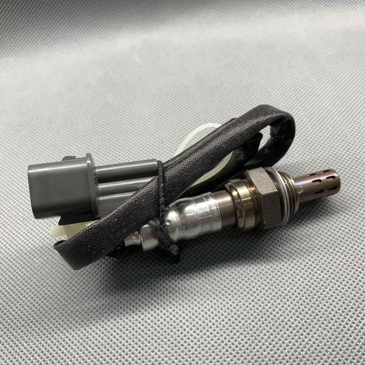 OE GENUINE Oxygen Sensor 18044 Upstream For Kia Sorento Sedona Hyundai