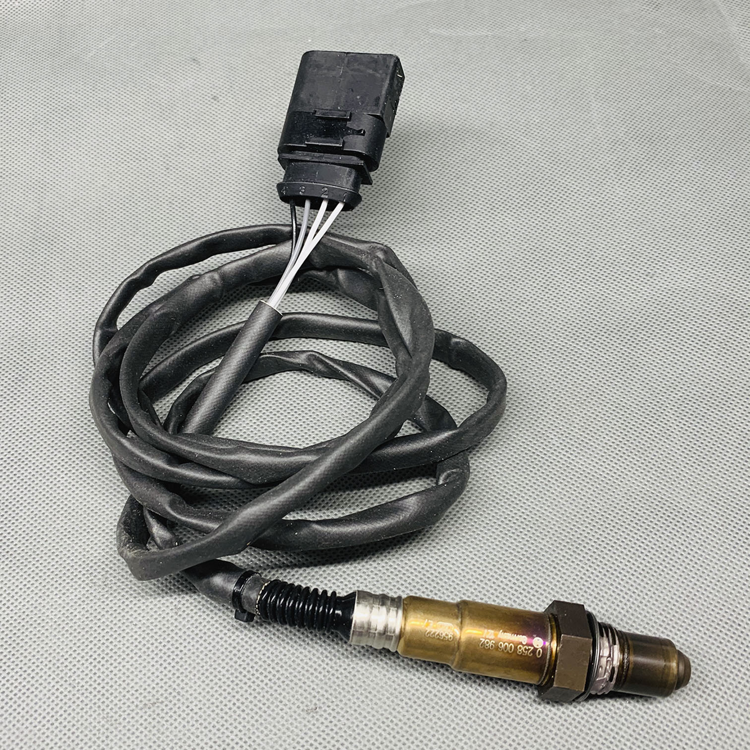 &. (アンドット)　0329 Amazon.com: Oxygen Sensor for 1928404682 1928 404 682