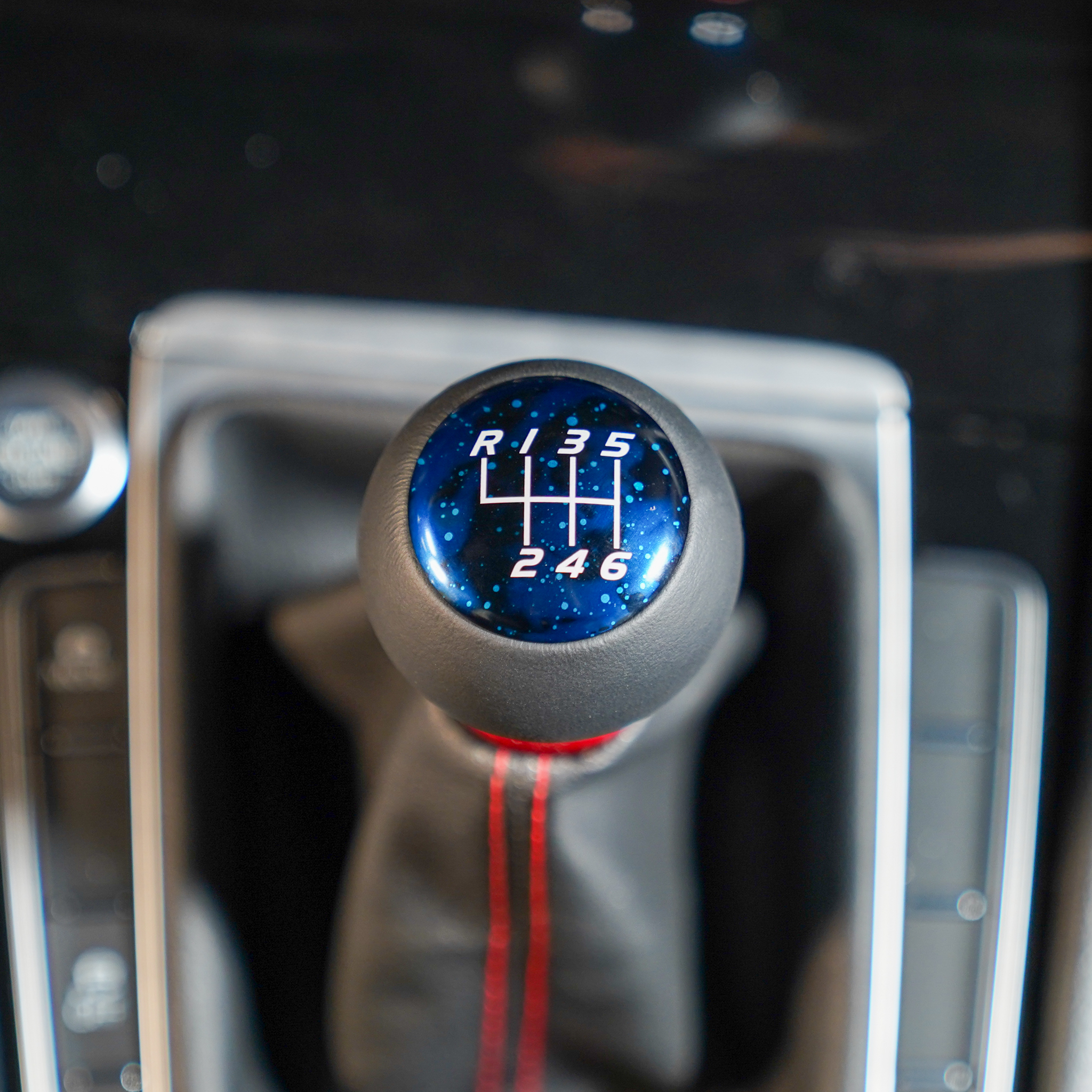 Billetworkz Fusion Shift Knob (500g) Compatible with Manual 1999-24 VW - Picture 8 of 39