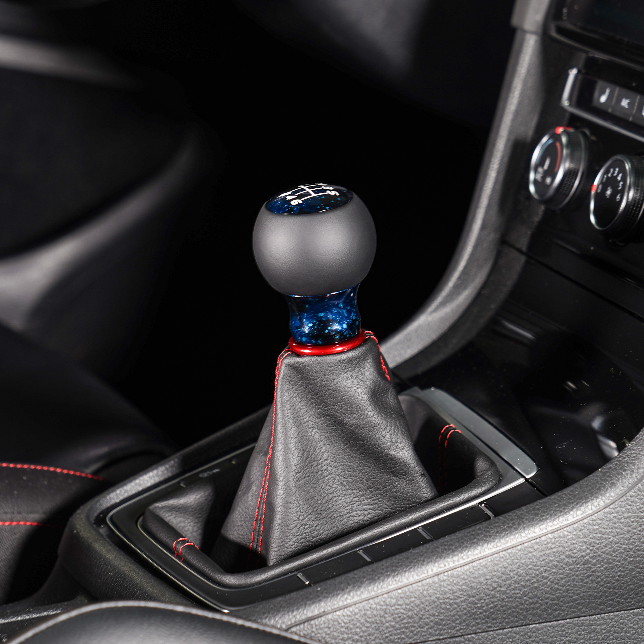 Billetworkz Fusion Shift Knob (500g) Compatible with Manual 1999-24 VW - Picture 9 of 39