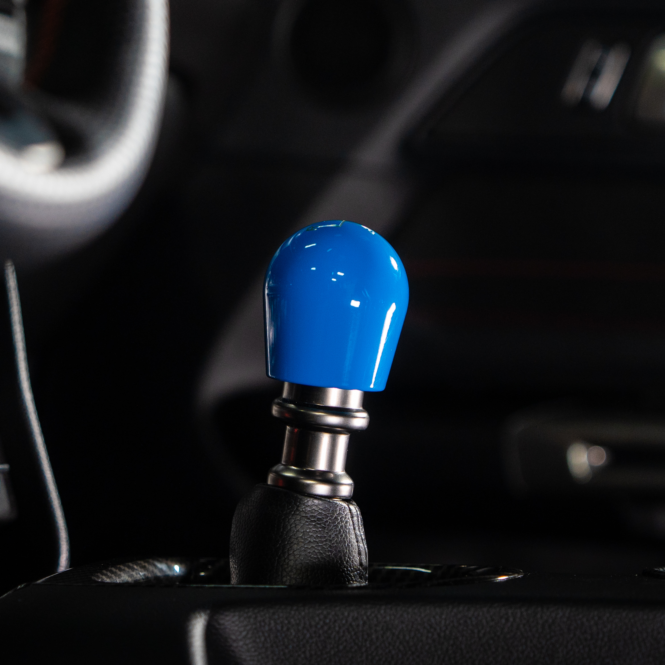 Billetworkz Weighted Shift Knob Compatible with 6 Speed Ford Mustang GT 2015-25 - Picture 13 of 31