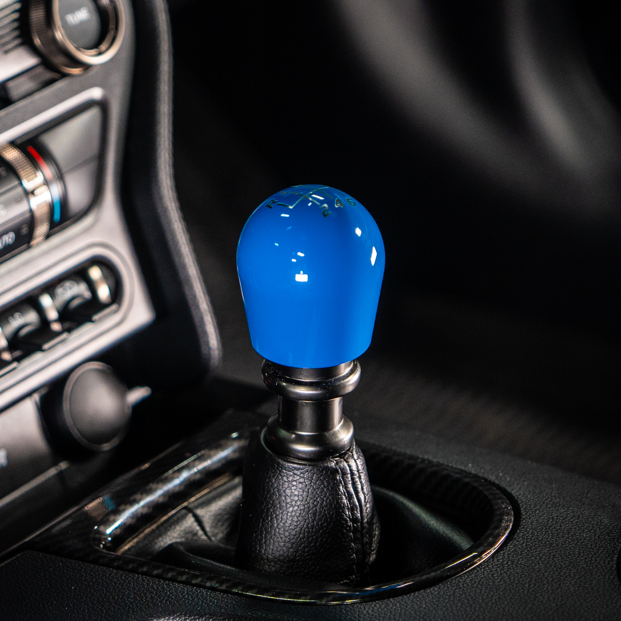 Billetworkz Weighted Shift Knob Compatible with 6 Speed Ford Mustang GT 2015-25 - Picture 15 of 31