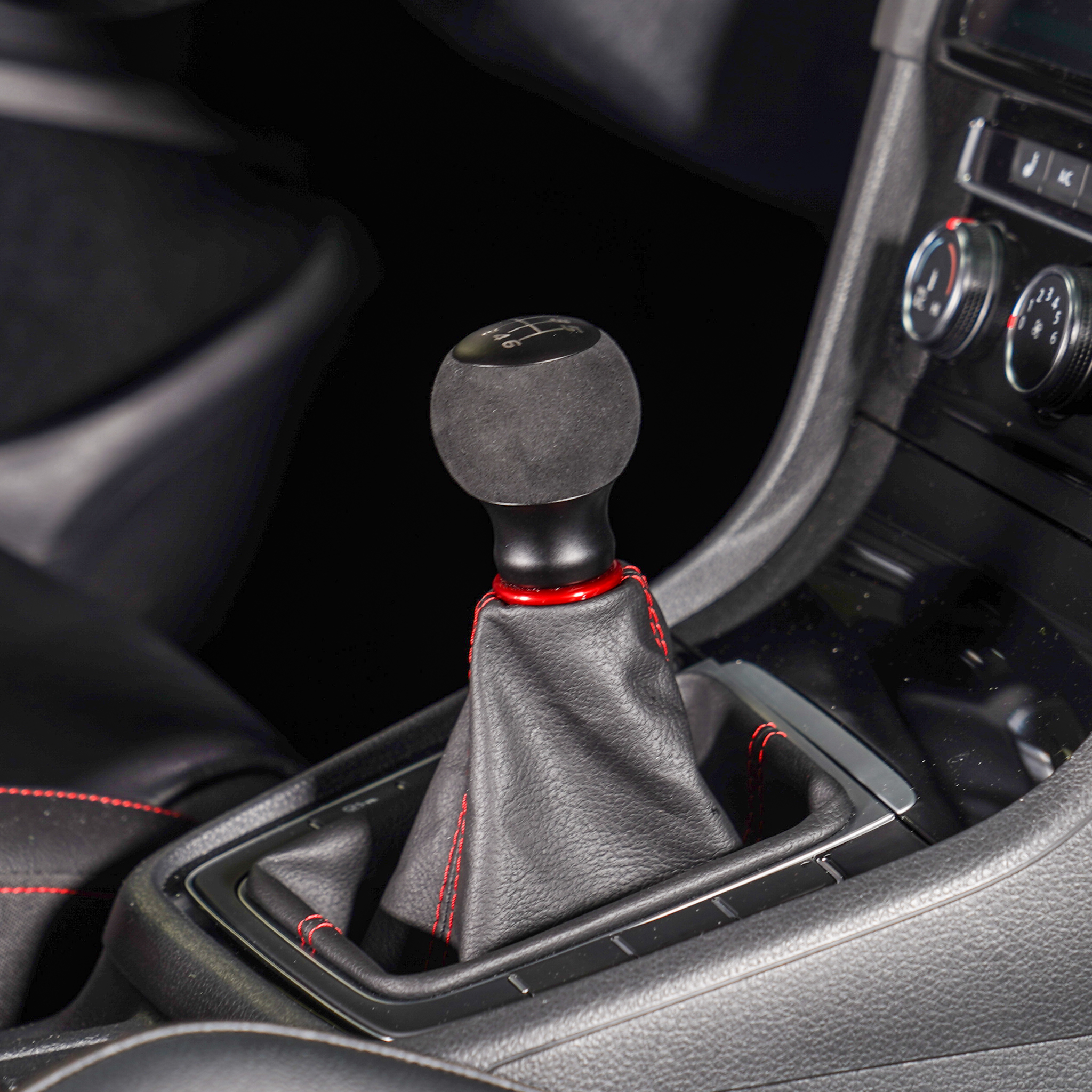 Billetworkz Fusion Shift Knob (500g) Compatible with Manual 1999-24 VW - Picture 24 of 39