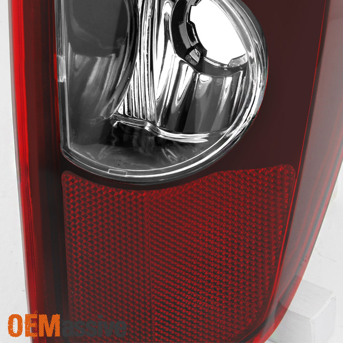 ⭐︎ Fit 2004-2012 Chevy Colorado /GMC Canyon Tail Light