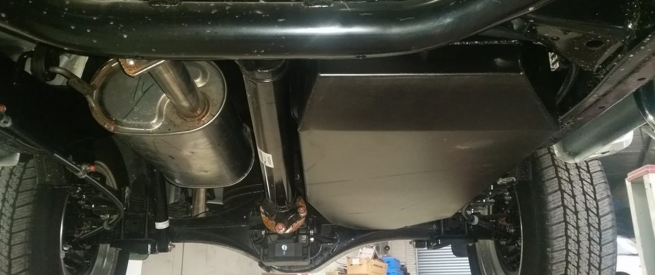 Brown Davis Long Range Fuel Tank suitable for Triton MQ Petrol 2015on